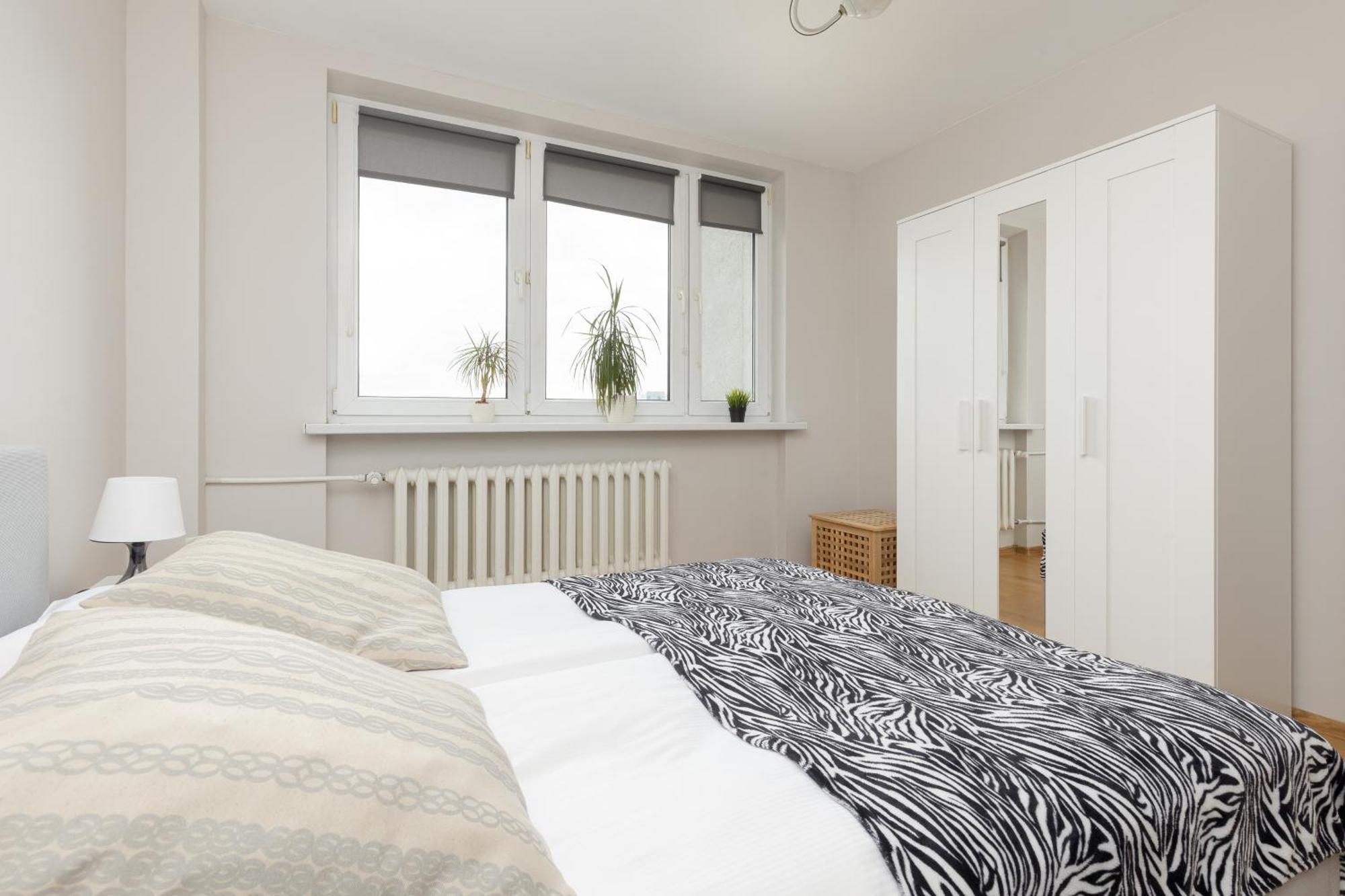 Bright Boguslawskiego Perfect For Remote Work By Renters * Warszawa
