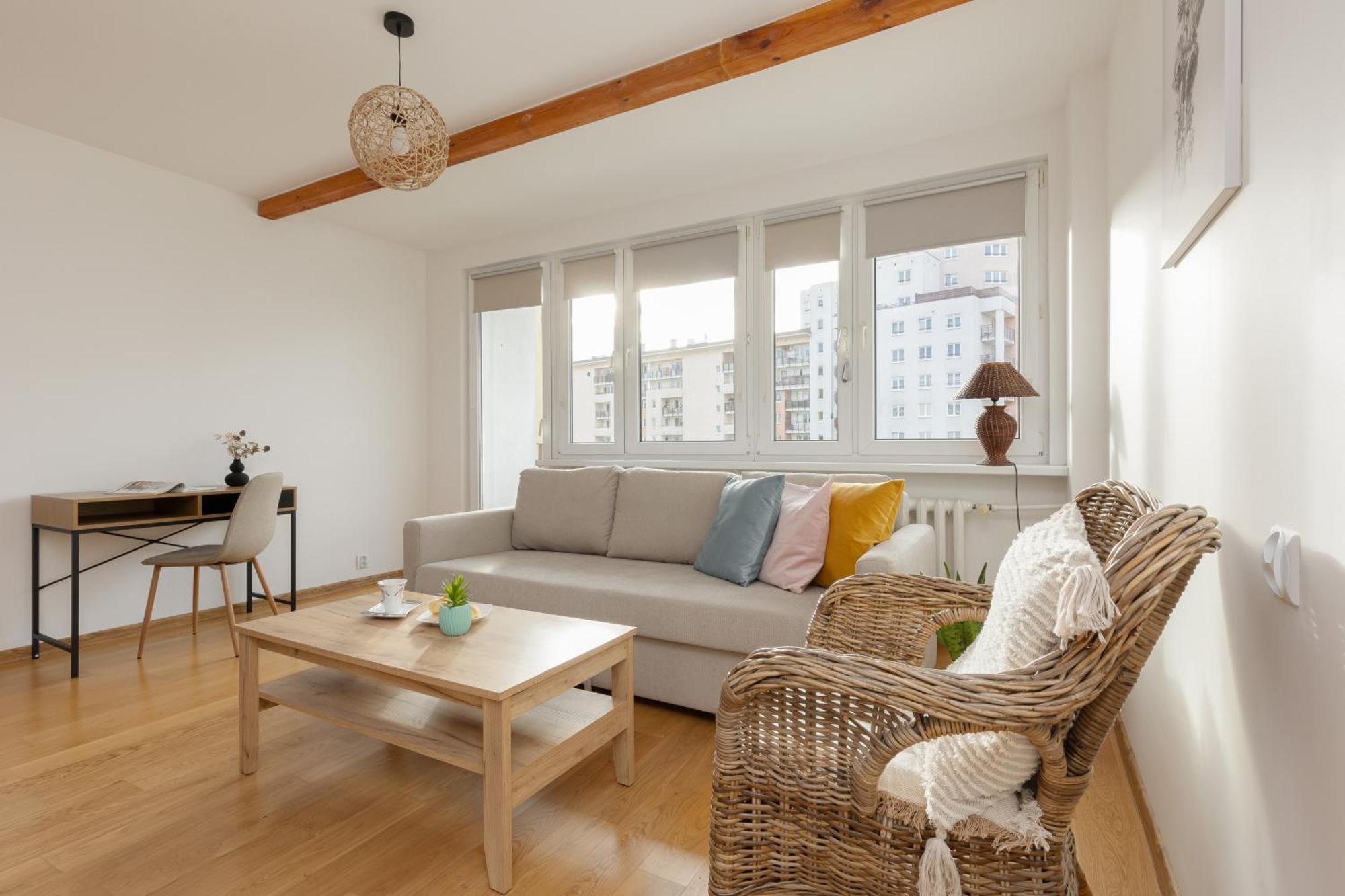 Bright Boguslawskiego Perfect For Remote Work By Renters *
